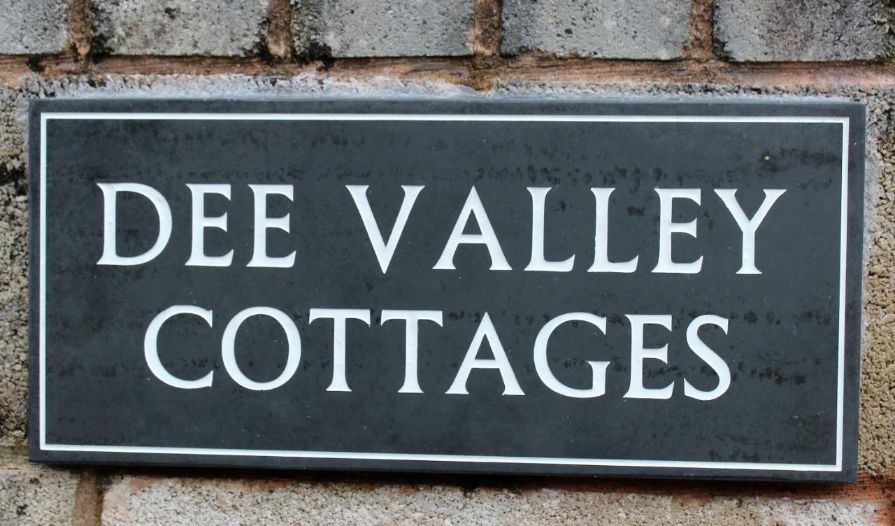 Dee Valley Cottages Llangollen Eksteriør billede